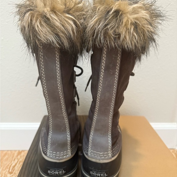 Sorel Women's Joan of Arctic Boots - Picture 5 of 12